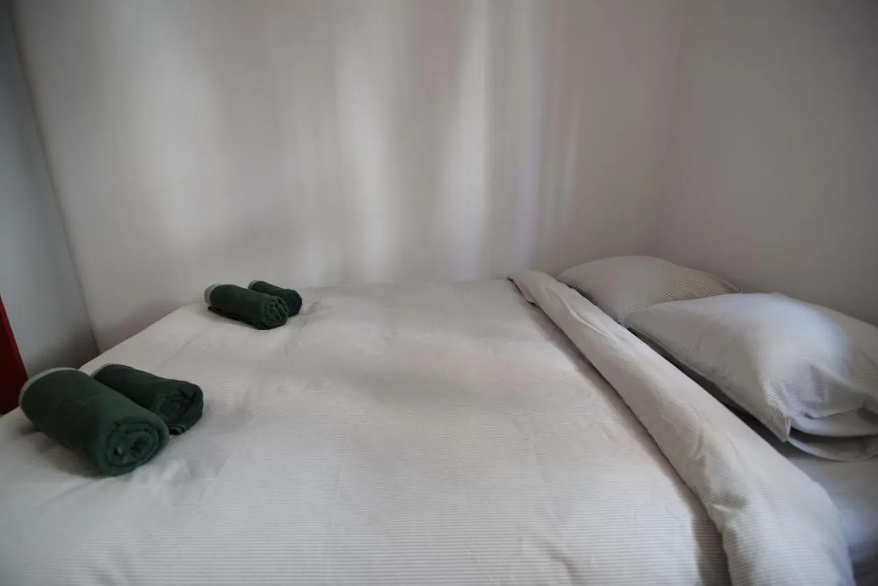 Apartamento Resedinta Lui Calin - Park Izvor - Old City Bucareste Roménia