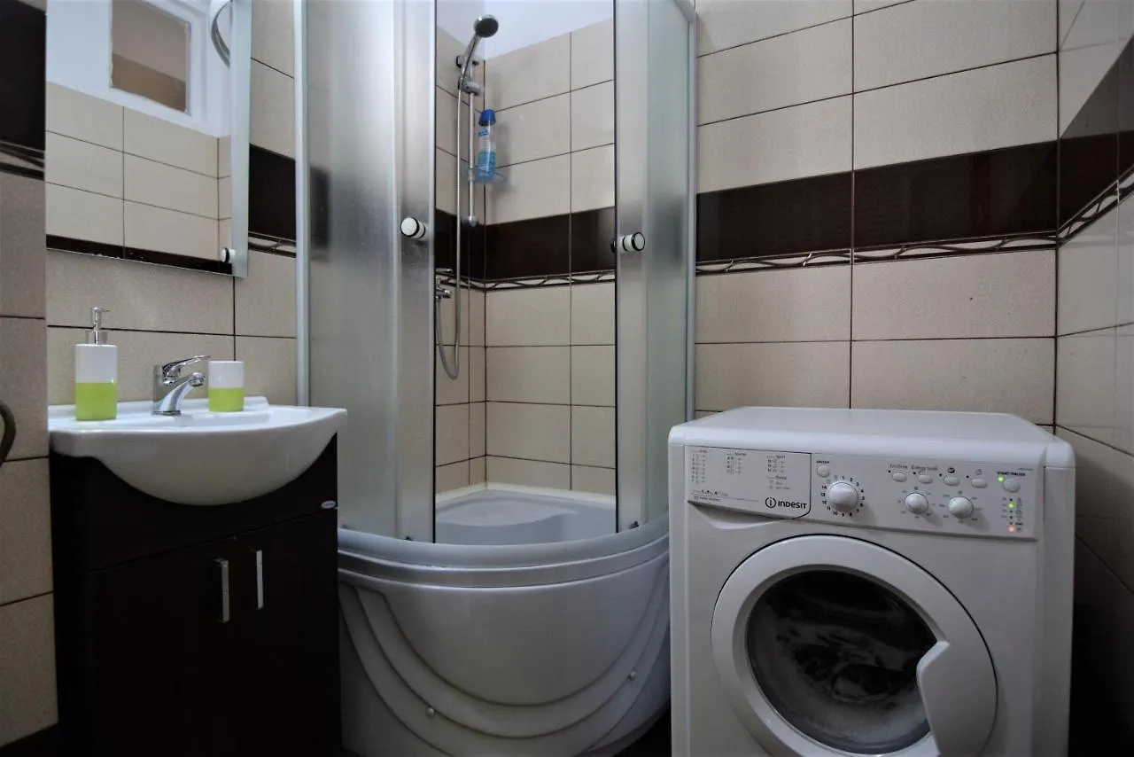 Resedinta Lui Calin - Park Izvor - Old City Bucharest Apartment
